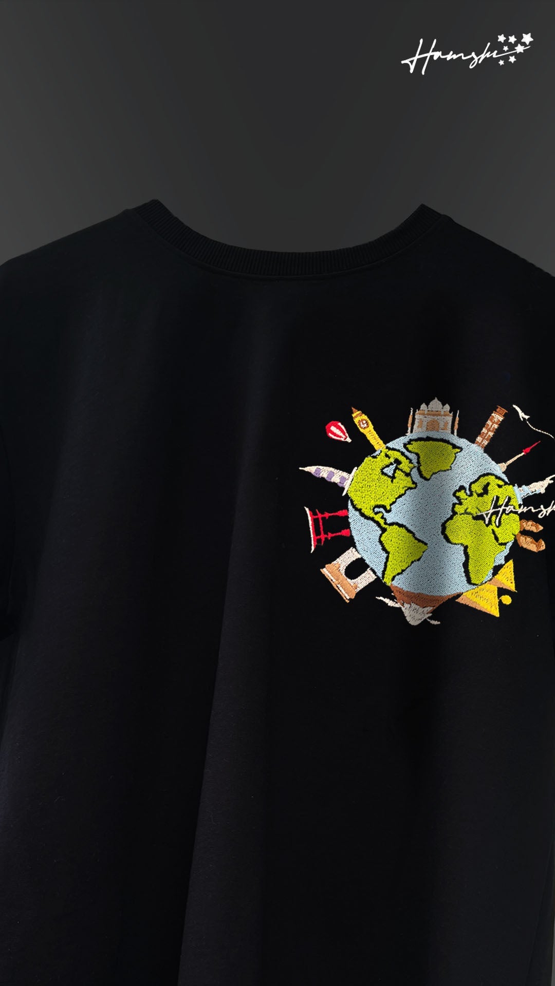 Global Travel Embroidery T-shirt - Black