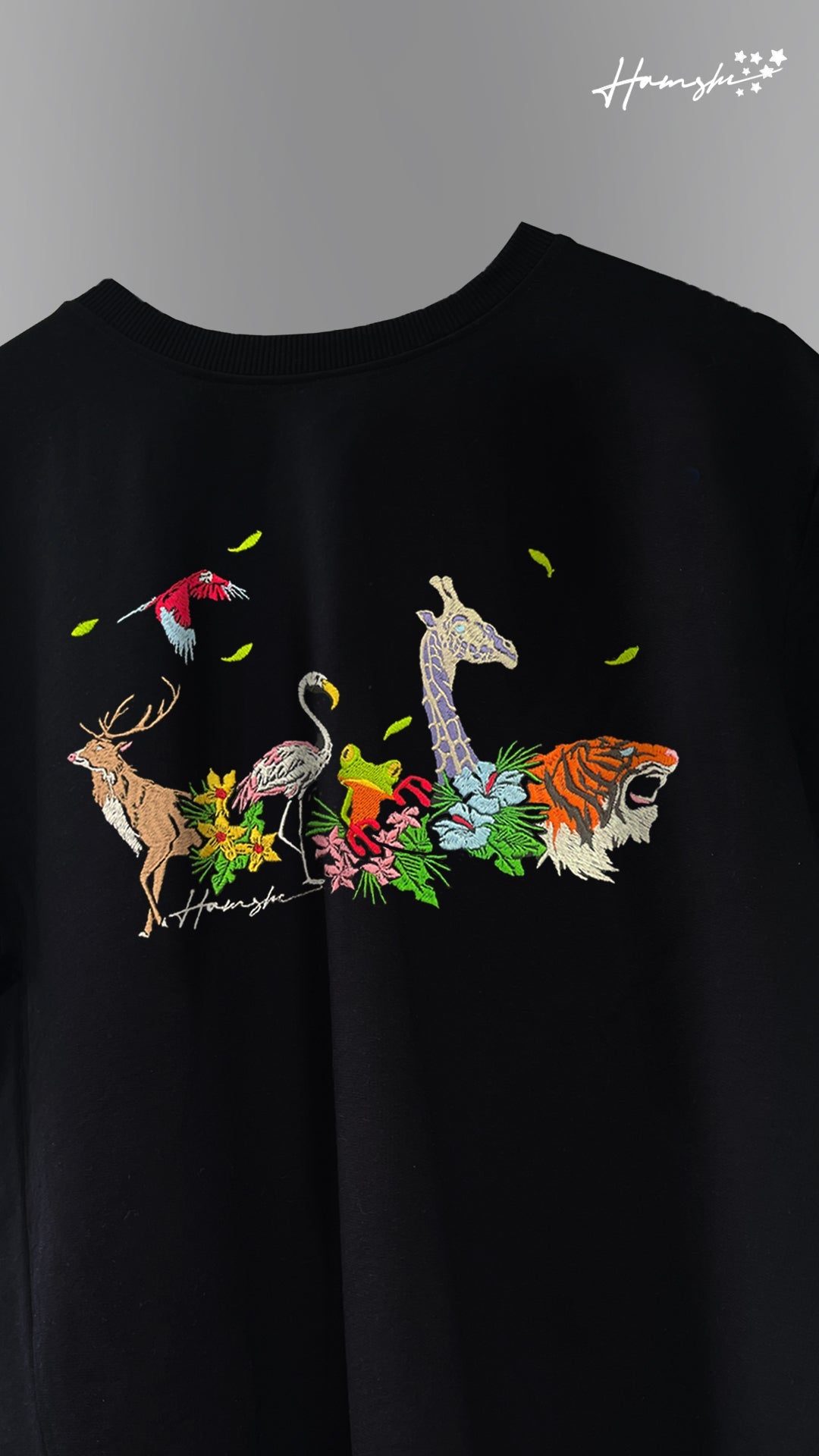Jungle Biodiversity Embroidery T-shirt - Black