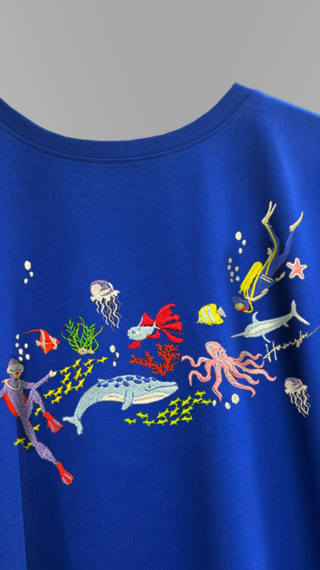 Scuba Divers Embroidery T-shirt - Blue