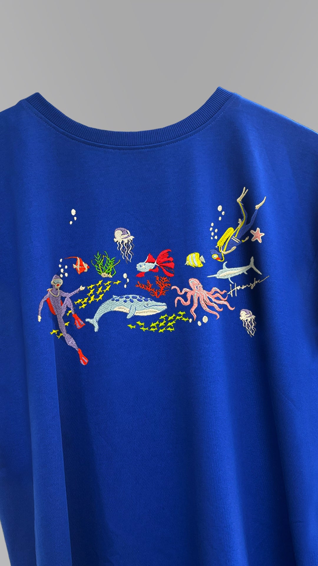 Scuba Divers Embroidery T-shirt - Blue