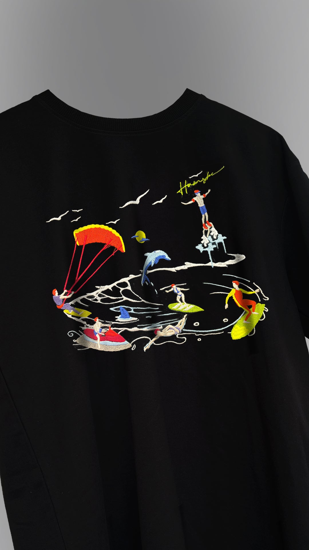 Sea Surfers Embroidery T-shirt - Black