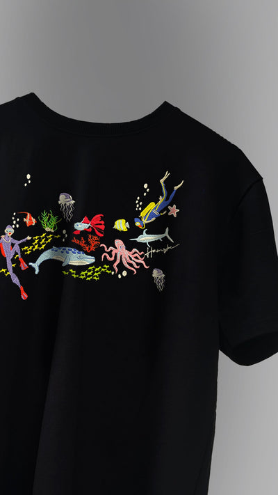 Scuba Divers Embroidery T-shirt - Black