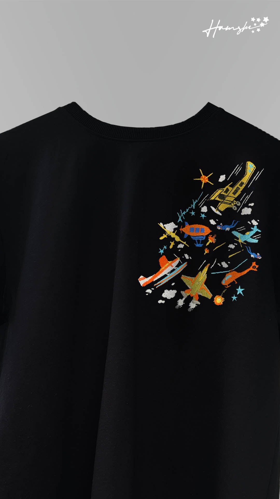 Air Planes Strike Embroidery T-shirt - Black