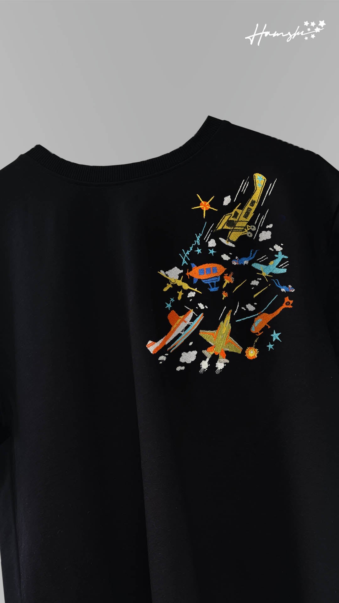 Air Planes Strike Embroidery T-shirt - Black