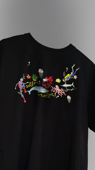 Scuba Divers Embroidery T-shirt - Black