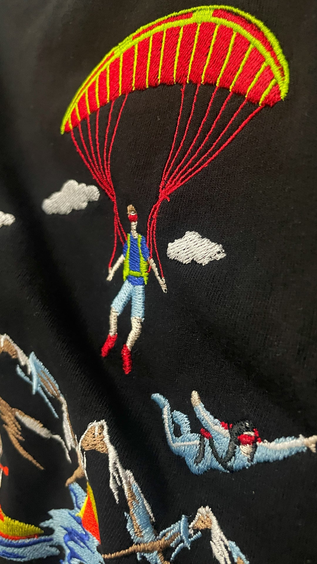 Mountaineers Embroidery T-shirt - Black