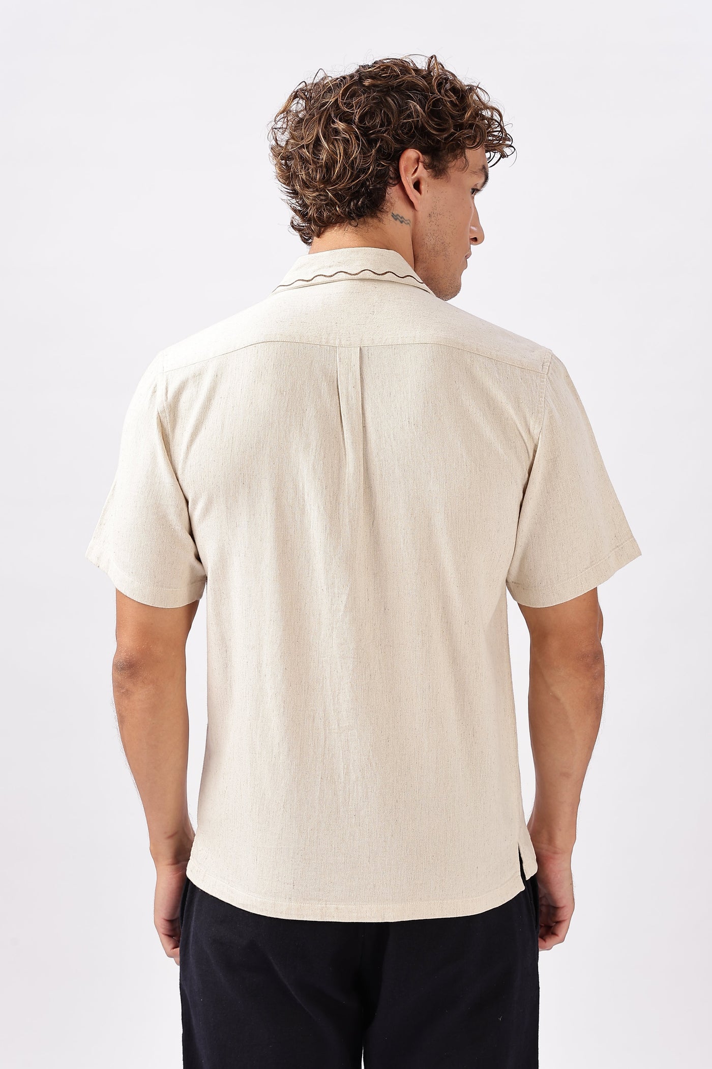 Atlantic Beige Muntjac Box Fit Embroidery Shirt