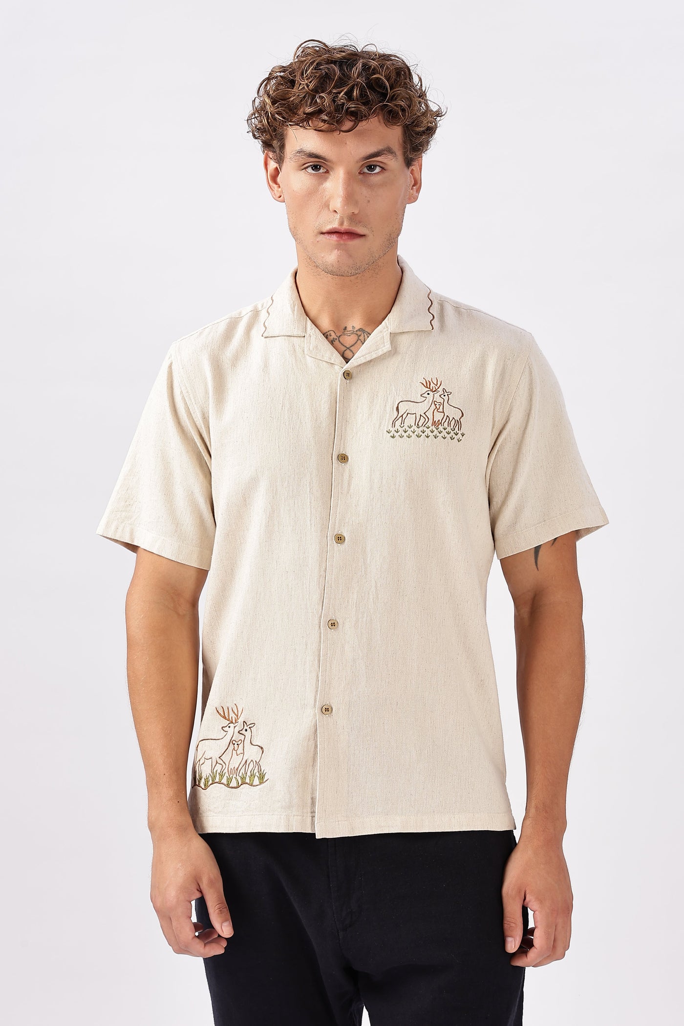 Atlantic Beige Muntjac Box Fit Embroidery Shirt