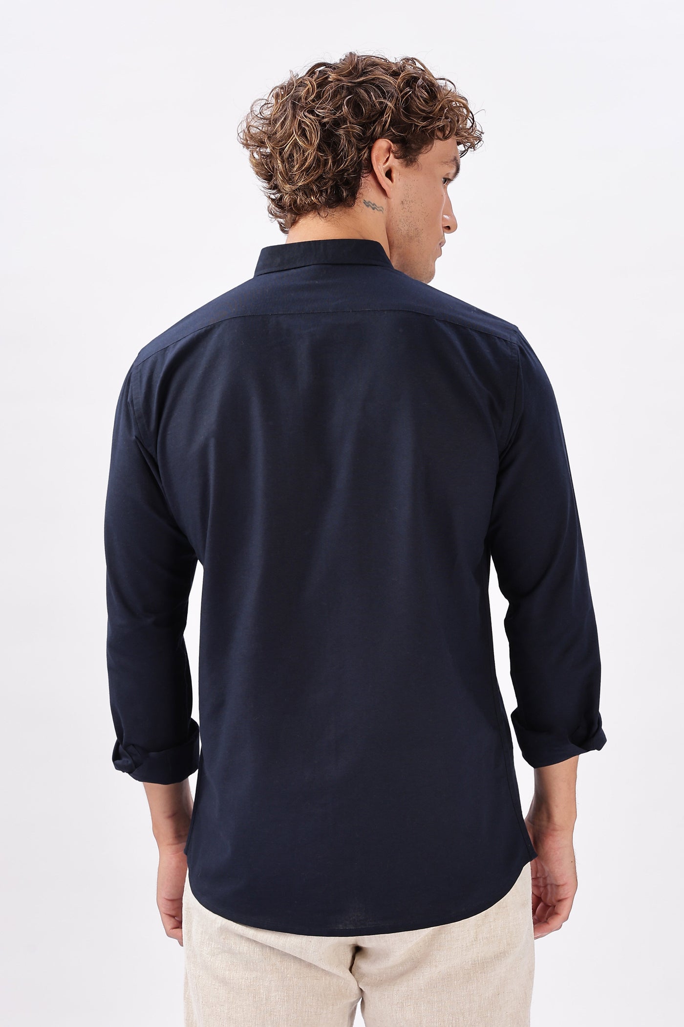 The 'Turtle Cove' Wave Blue Embroidery Shirt