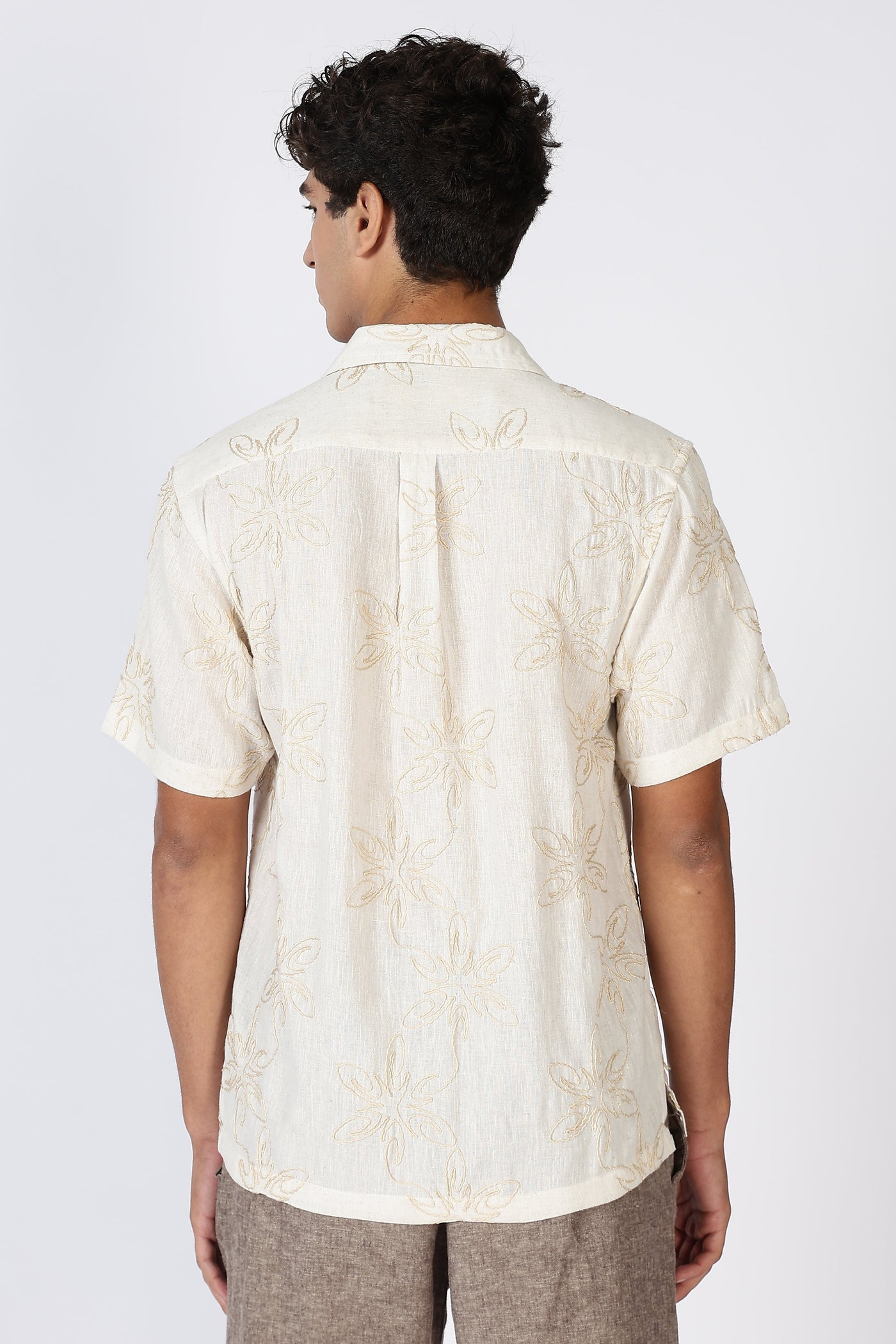 Floral Embossed Embroidery Cuban Collar Shirt