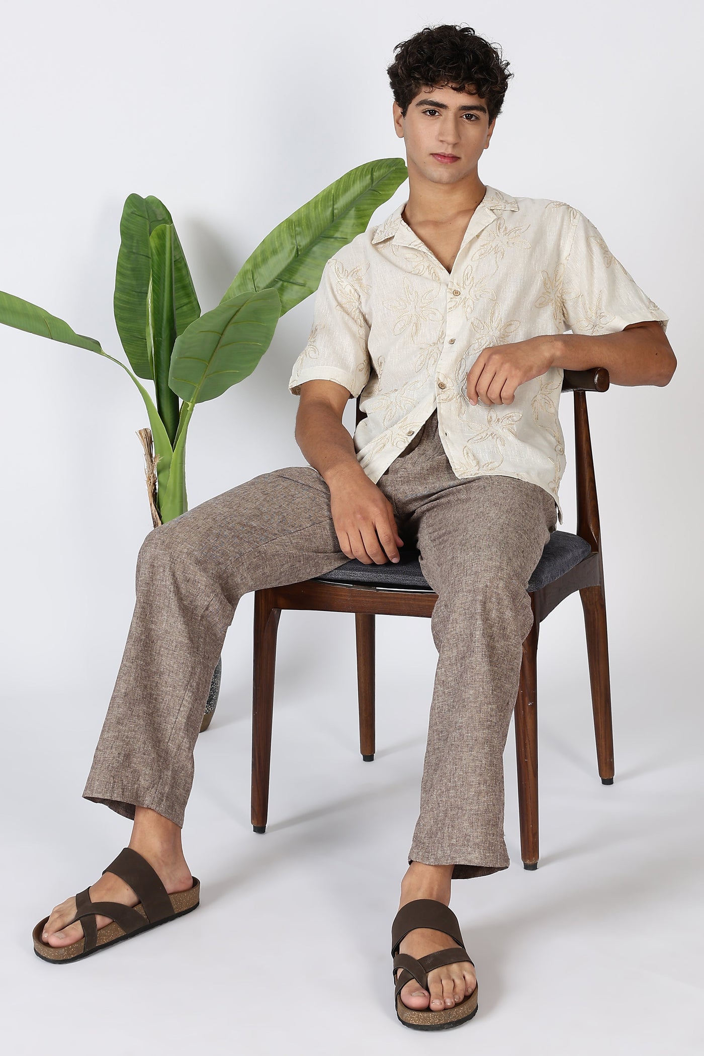 Floral Embossed Embroidery Cuban Collar Shirt