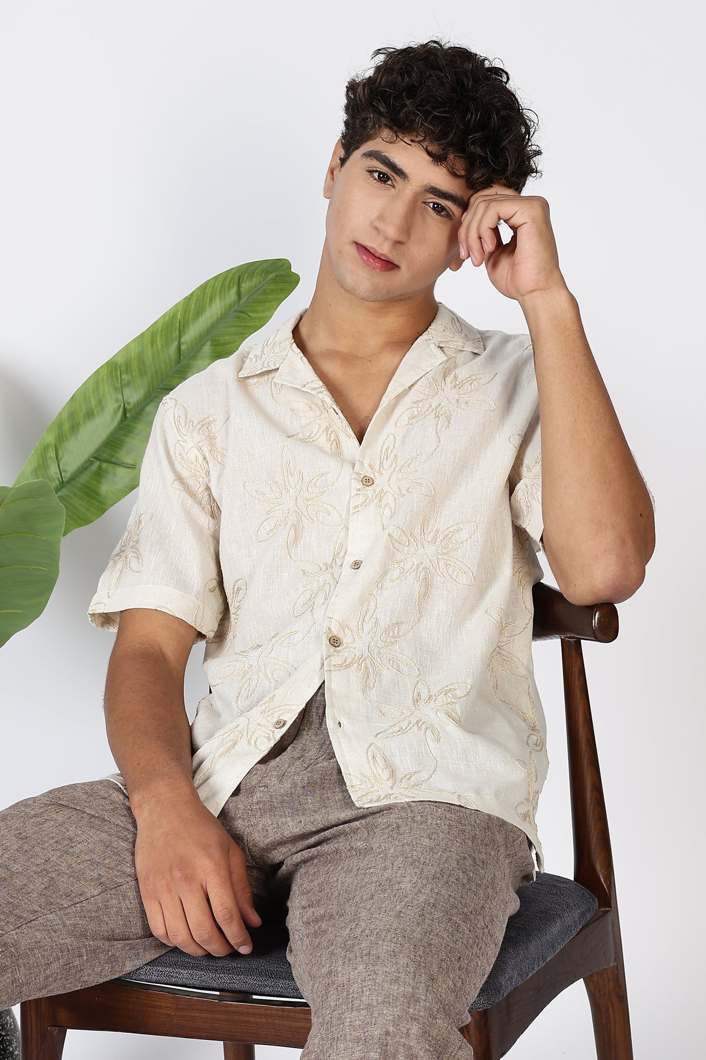 Floral Embossed Embroidery Cuban Collar Shirt