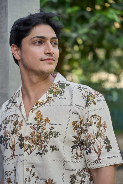 Plantis & Flores Placement Print Shirt